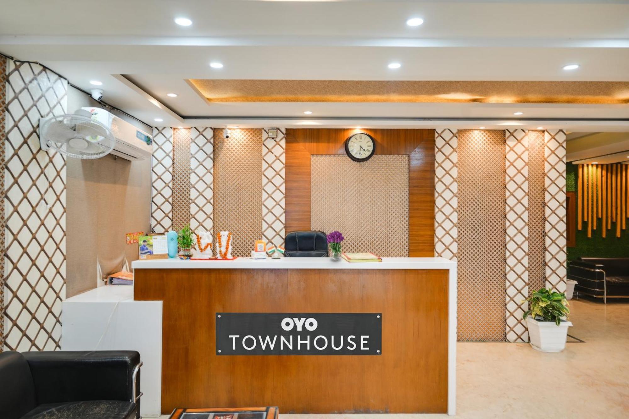 Townhouse Oak Hotel Ar Ganges Premium Bénarès Extérieur photo